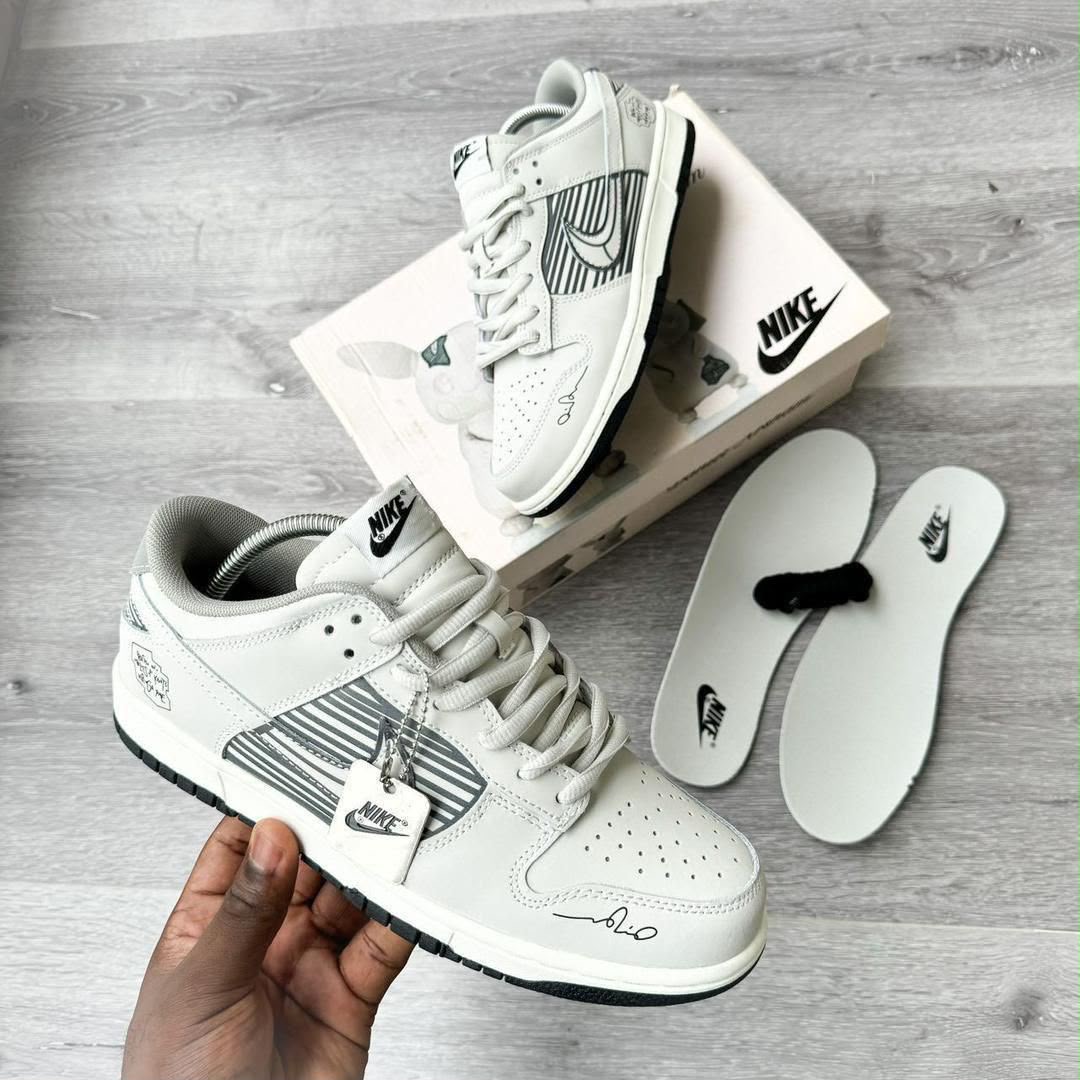 GRADE A SNEAKERS